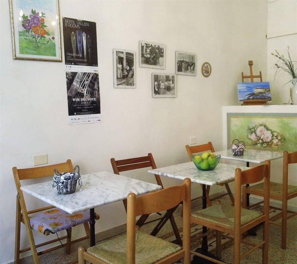 Le Violette Hotel Lucca Luaran gambar
