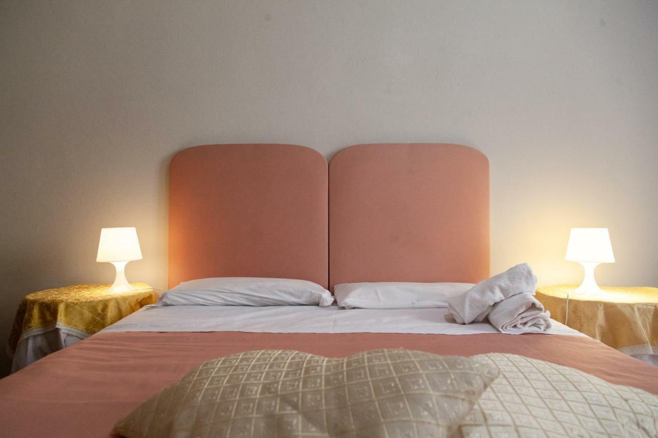 Le Violette Hotel Lucca Luaran gambar